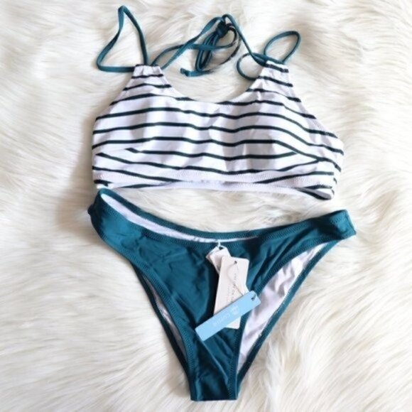NWT White Green Stripe Bikini Set Size Small Bathing Suit Beach Pool - Picture 3 of 9